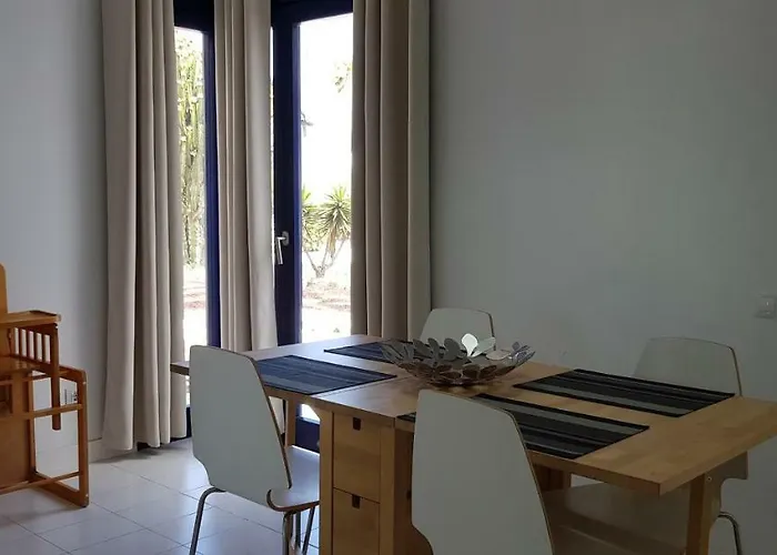 Apartment Junto A La Playa. *